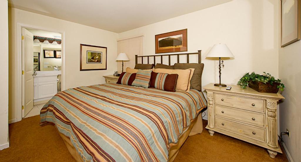 Destination Resorts Vail Room photo